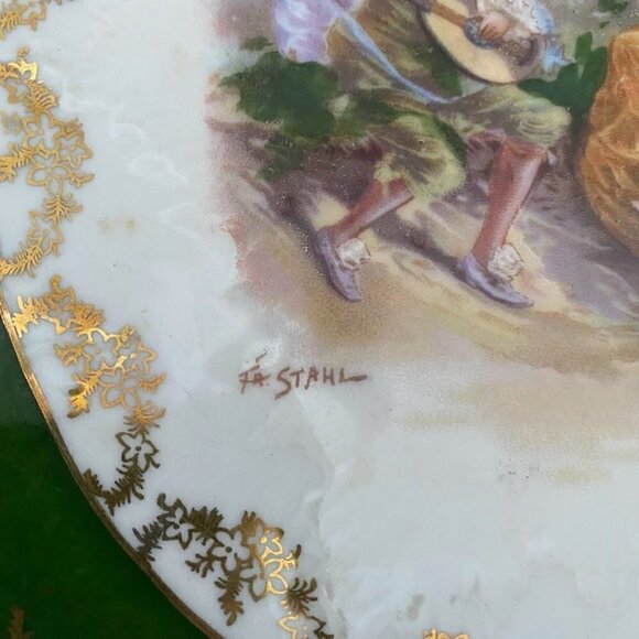 VICTORIA CARLSBAD Austria Plate with Handles Green Gold Gilt - Picture 3 of 7